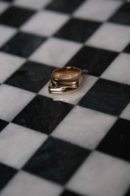 Alike ring gold plated
